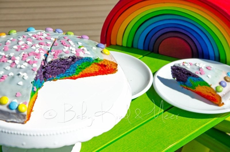 Regenbogenkuchen