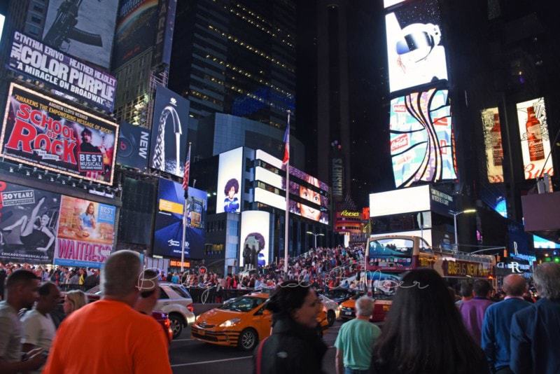 Times Square bei Nacht (5)