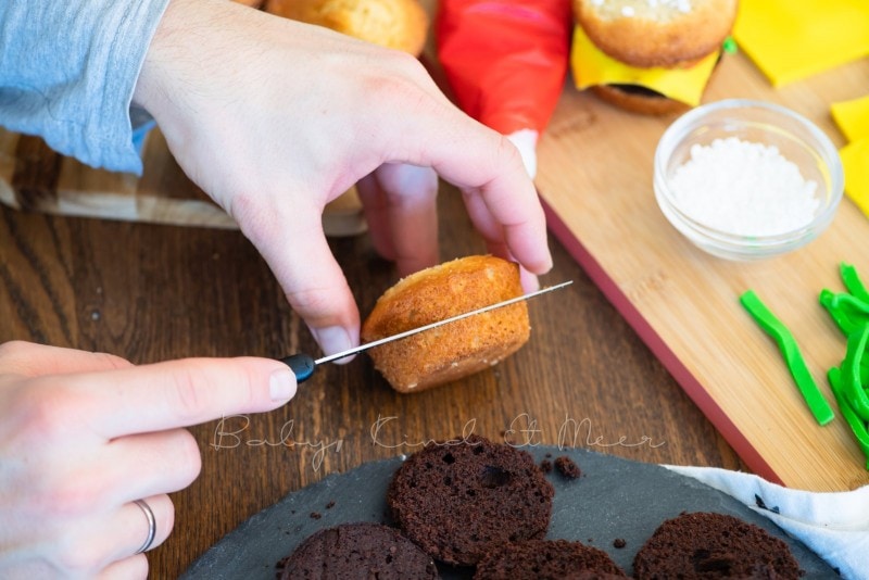 Cheeseburger Muffins mit Kekspommes 25